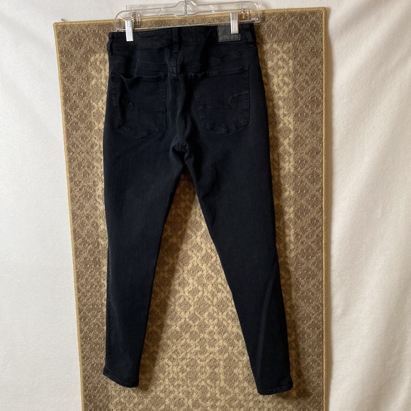 American Eagle size 8 high rise black jeggings. - Picture 5 of 11